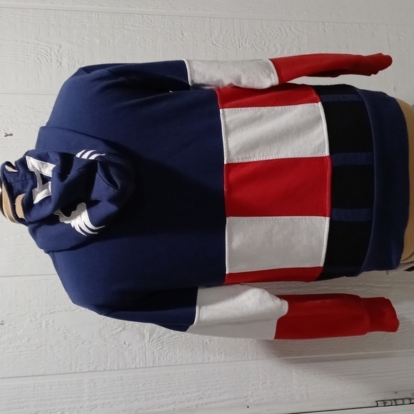 Marvel Captain America hoodie size small - Picture 3 of 7